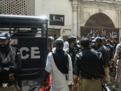 पाकिस्तान के खैबर प्रांत में सैन्य काफिले पर आत्मघाती हमला, 13 सैनिकों की मौत, 29 घायल