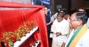 वन आधारित अर्थव्यवस्था को मजबूत करने पर दें जोर: वन मंत्री कश्यप….