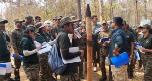 प्रशिक्षु आईएफएस अधिकारियों ने लघु वनोपजों से उत्पाद बनाने की प्रक्रिया देखी, प्रशिक्षु अधिकारियों ने जल, मृदा संरक्षण और वन प्रबंधन का लिया प्रशिक्षण…