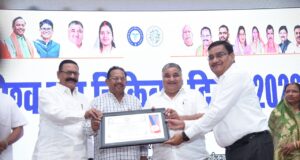 ग्रामीण अर्थव्यवस्था का मजबूत आधार स्तंभ हमारा पशुधन-पर्यटन एवं संस्कृति मंत्री राजेश अग्रवाल….