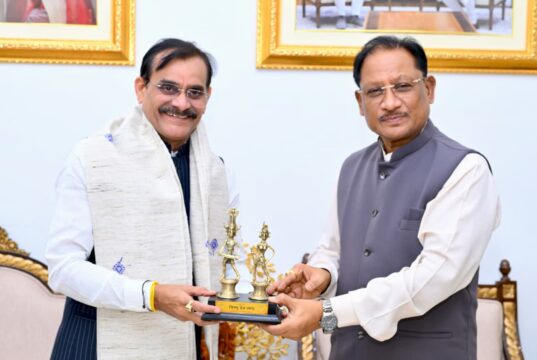 मुख्यमंत्री से सांसद विष्णु दत्त शर्मा ने की सौजन्य मुलाकात…..