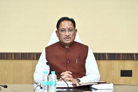 प्रदेश में पेट्रोल-डीजल का पर्याप्त भंडारण: अफवाहों से दूर रहें, आवश्यकता अनुसार ही ईंधन लें :मुख्यमंत्री विष्णुदेव साय…