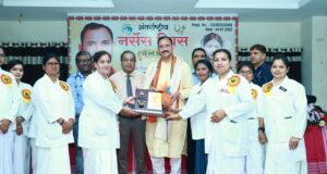 “नर्सिंग सिस्टर” अब कहलाएंगी “सीनियर नर्सिंग ऑफिसर”, स्वास्थ्य सेवाओं को सुदृढ़ करने के लिए मुख्यमंत्री विष्णु देव साय का आभारः श्याम बिहारी जायसवाल….