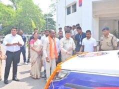 कोरबा जिले को मिली 22 नए डायल 112 वाहनों की सौगात, उद्योग मंत्री लखनलाल देवांगन ने दिखाई हरी झंडी, मिलेंगी आपातकालीन सेवाएँ….