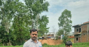 बिना केमिकल, बंपर मुनाफाः डोलनारायण की जैविक मिर्च ने बाजार में मचाई धूम…..