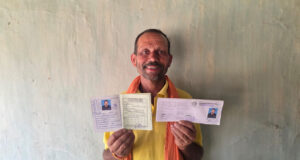 मुख्यमंत्री हेल्पलाइन 1076 का असरः बैल चराते किसान की एक कॉल पर प्रशासन ने घर पहुंचकर सुलझाई समस्या…..