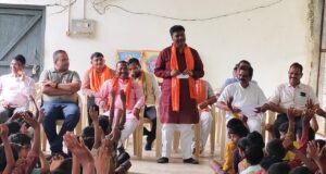 हीरानार छात्रावास पहुंचे मंत्री केदार कश्यप, विद्यार्थियों का बढ़ाया हौसला, अपनी संस्कृति से जुड़े रहने और बड़े लक्ष्य तय करने की दी सीख…..