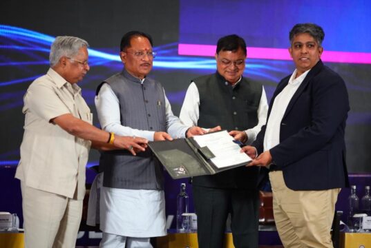 छत्तीसगढ़ में निवेश के लिए बिछा रेड कारपेट, 9,580 करोड़ रुपये के मिले प्रस्ताव, इन्वेस्टर कनेक्ट में हैदराबाद के निवेशकों को मुख्यमंत्री साय का न्योता….
