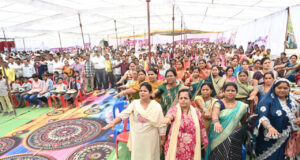 सुशासन तिहार के शिविरों में मिल रहा समस्याओं का त्वरित समाधान, योजनाओं का लाभ पहुंच रहा अंतिम व्यक्ति तक…..