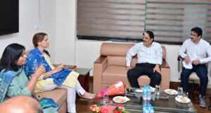 राज्य नीति आयोग और यूनिसेफ के बीच उच्चस्तरीय बैठक, विकसित छत्तीसगढ़ एवं बस्तर अंजोर को मिला अंतरराष्ट्रीय समर्थन….