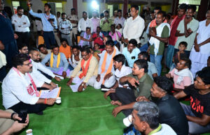 किसकोड़ो, जहां कभी लगती थी नक्सलियों की चौपाल, वहीं उप मुख्यमंत्री शर्मा ने लगाई जनचौपाल….
