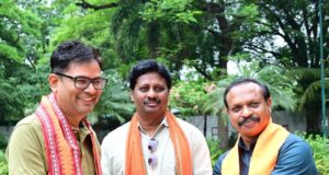 रायगढ़ के अधिवक्ताओं ने वित्त मंत्री ओपी चौधरी से की आत्मीय मुलाकात….