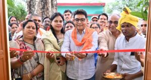 राजस्व मंत्री ने ग्राम झोंका में किया विभिन्न विकास कार्यों का भूमिपूजन एवं लोकार्पण…..