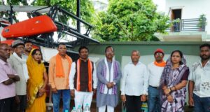 बीजापुर के सूदुर अंचल मांझीगुड़ा पहुंचे कृषि मंत्री रामविचार नेताम….