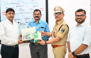 महिला स्व-सहायता समूहों के ‘विष्णु भोग’ चावल की खुशबू पहुंची पुलिस मुख्यालय तक….