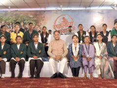 मुख्यमंत्री विष्णु देव साय ने एकलव्य के विद्यार्थियों का बढ़ाया उत्साह….
