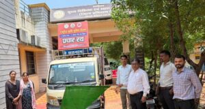 राष्ट्रीय कृमि मुक्ति दिवस का जिला स्तरीय शुभारंभ, प्रचार रथ को दिखाई हरी झंडी