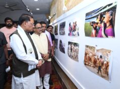 तस्वीरों ने ताजा कीं मुख्यमंत्री विष्णुदेवसाय की पुरानी यादें: मुख्यमंत्री विष्णुदेव साय ‘दृश्य संवाद 2026’ के समापन समारोह में हुए शामिल….