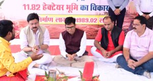 नवा रायपुर को देश की अग्रणी ग्रीनफील्ड सिटी के रूप में विकसित करने पर जोर : आवास एवं पर्यावरण मंत्री ओ.पी. चौधरी….