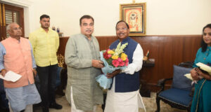 बलरामपुर और रामानुजगंज को जल्द मिलेगा बायपास की सौगात, मंत्री रामविचार नेताम ने केंद्रीय परिवहन मंत्री नितिन गडकरी से दिल्ली में की सौजन्य मुलाकात