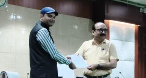 कर्मयोगी पोर्टल में प्रदेश में द्वितीय स्थान पर रहे व्याख्याता प्रेम नारायण नायक, मुख्य सचिव ने किया सम्मानित…..