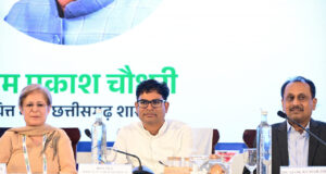 कैंसर केयर को मजबूत करने के साथ स्वस्थ मानव संसाधन तैयार करना जरूरी: वित्त मंत्री ओ.पी. चौधरी…..
