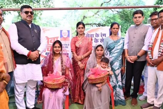 सुपोषण और आत्मीयता से महका सारंगढ़, ‘आंगन मिलन‘ समारोह में पहुंचे मंत्री टंक राम वर्मा और गजेंद्र यादव गर्भवती माताओं की गोदभराई कर बांटे पोषण किट….